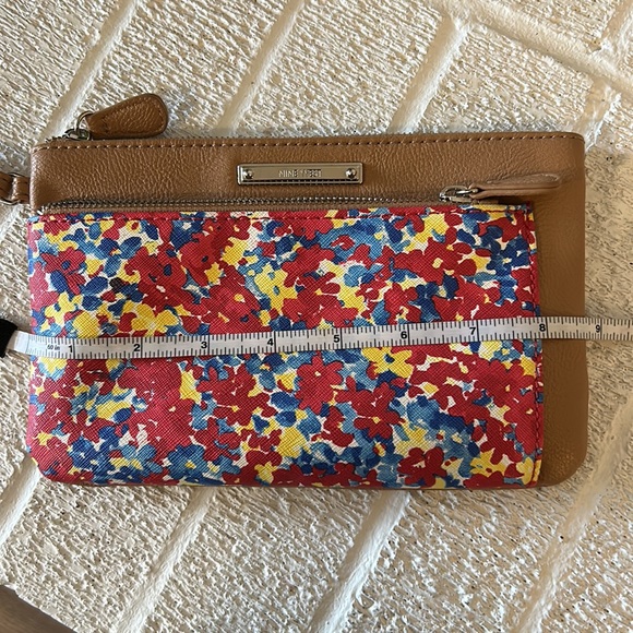 Nine West Wristlet - Picture 9 of 15